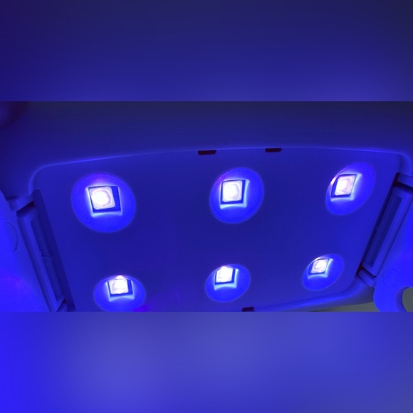 Mini UV LED Nail Lamp - Picture 6 of 6